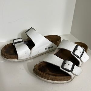 Used Birkenstock White Arizona Sandals, Sz EU 39 / US 9